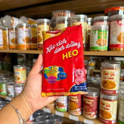Ai nên nhập xúc xích heo Vissan?