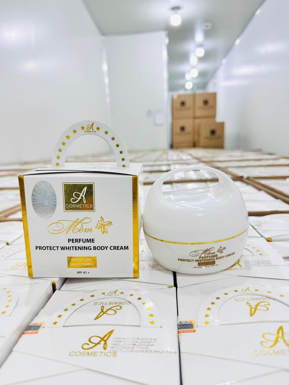 Trắng sáng Body sau 7 ngày với Mềm của nhà Phương Anh