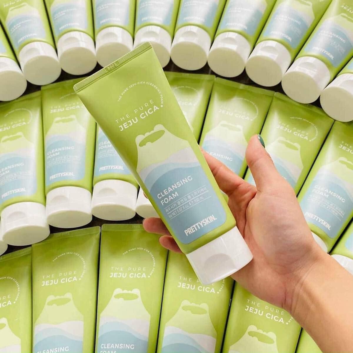 Sữa Rửa Mặt Rau Má PrettySkin Tiễn Mụn Đi Xa