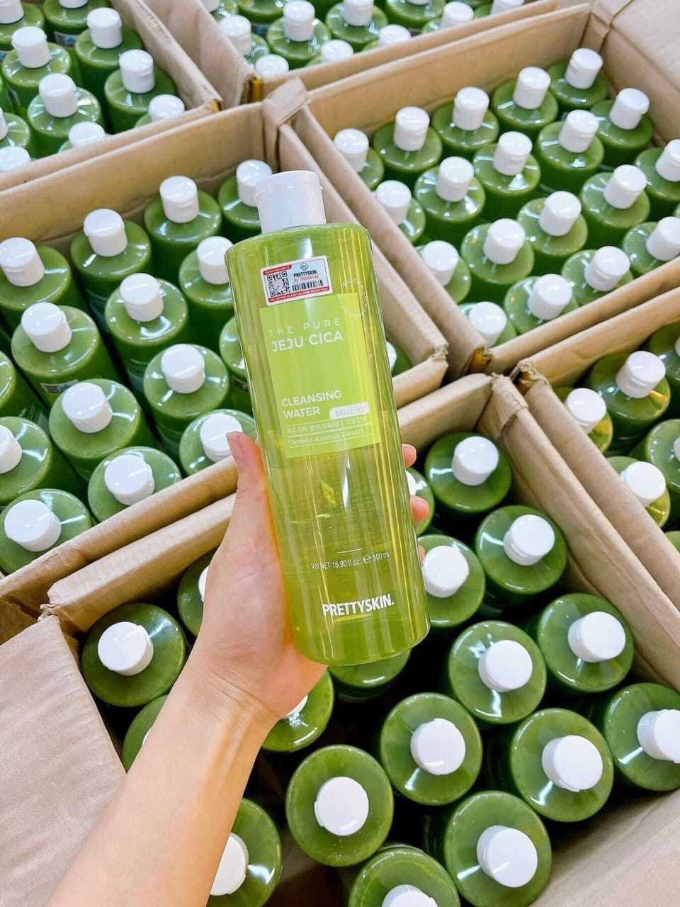Nước Tẩy Trang Rau Má PrettySkin là dòng sản phẩm làm sạch vô cùng an toàn