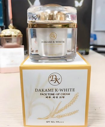 Kem Dakami K-White SPF 50+ PA+++ giúp làm mờ các vết nám tàn nhang  đốm nâu và sắc tố đen trên da