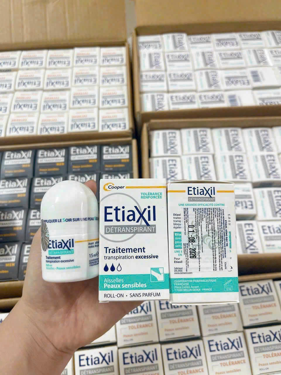 Lăn nách Etiaxil  3 màu