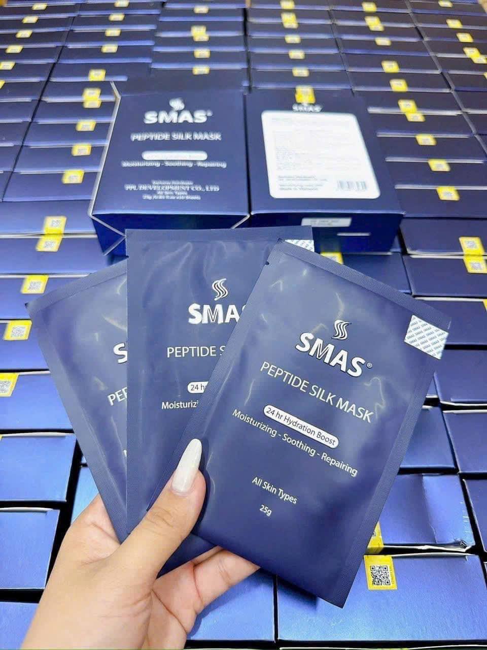 1 lần đắp mặt nạ Smas hiệu quả bằng 1 buổi spa điện đấy ạ nhấn mạnh là điện di hẳn hoi nhá không  phải buổi spa mặt cơ bản đâu ạ