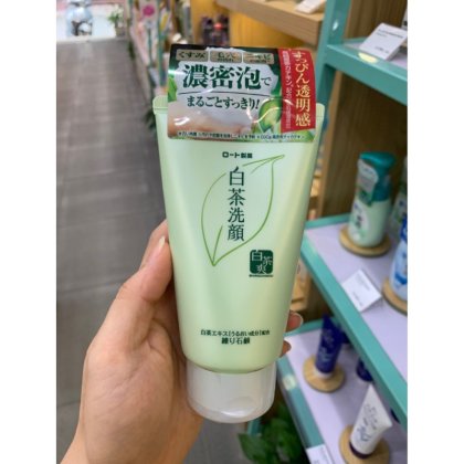 Sữa Rửa Mặt Trà xanh Rohto Shirochasou 120g dưỡng ẩm an toàn cho mọi loại da và cực kỳ hiệu quả