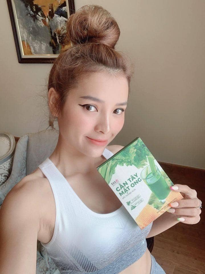 Say đắm cần tây mật ong motree
