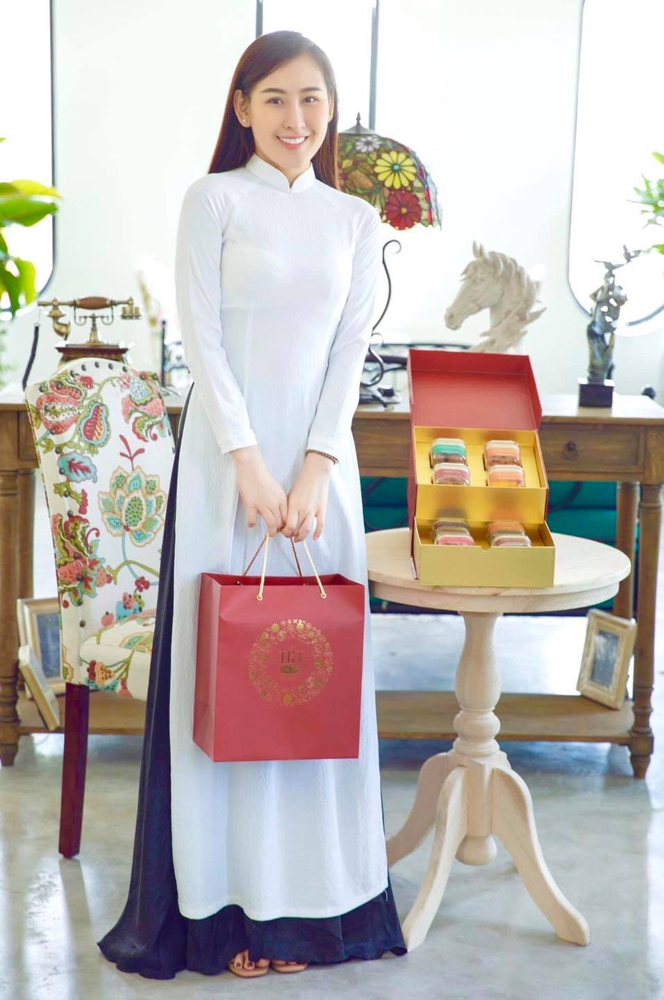 Hộp quà tết mai vàng phúc lộc - xuân quê hương ấm áp tình yêu thương