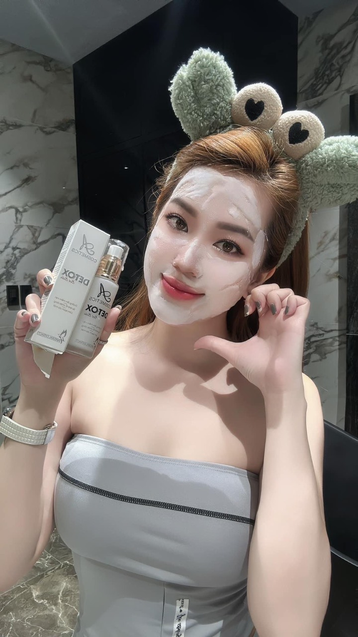 Bán em detox này 5 năm thì Phương Anh sài chắc cả 1.000 chai