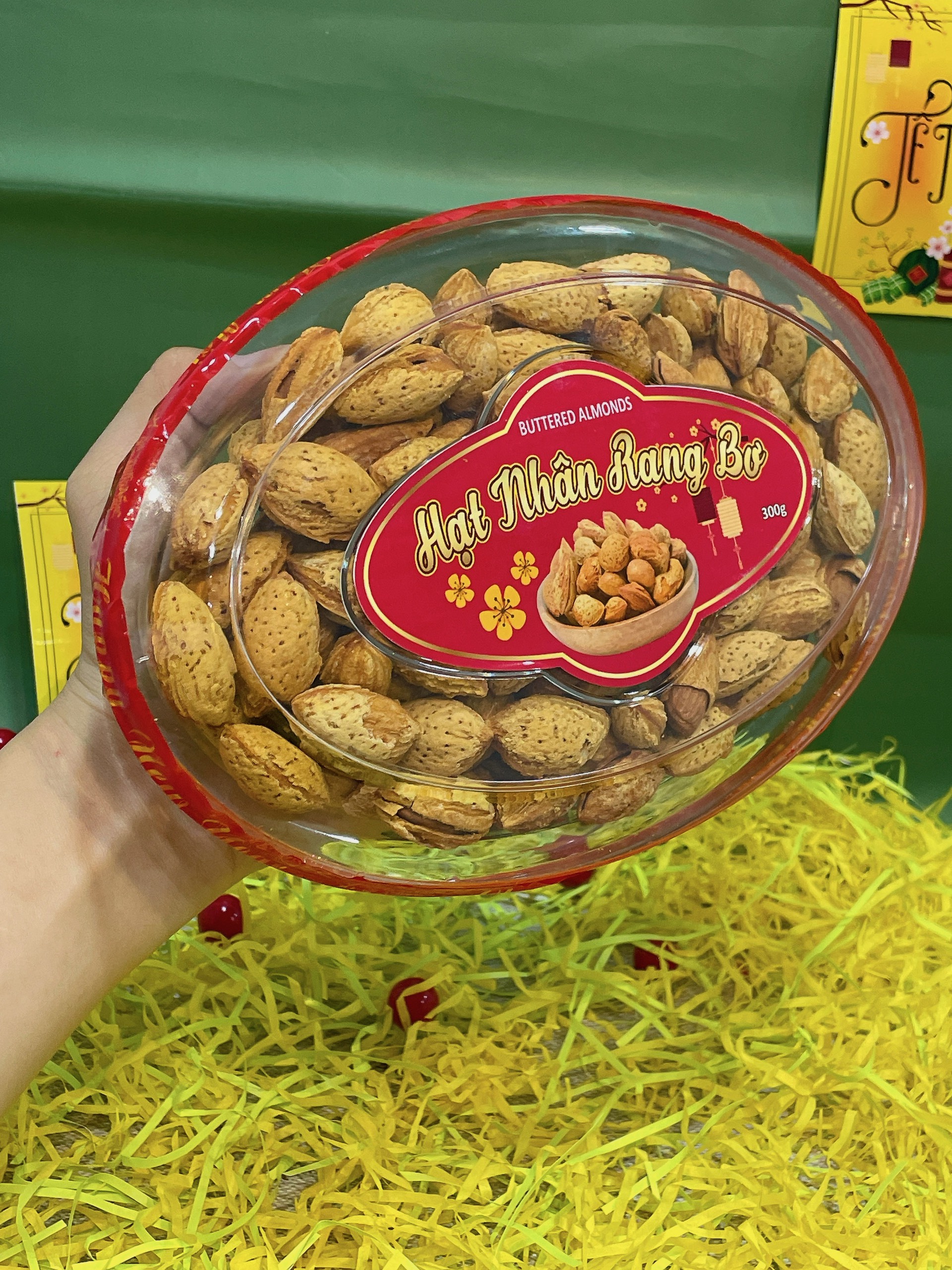 Mẫu mới em chào tết