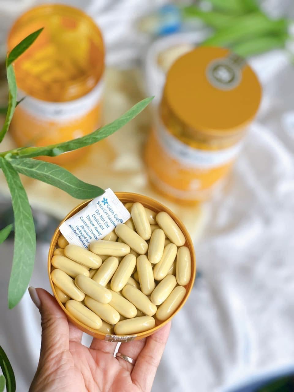 Sữa Ong chúa Healthy Care Úc Thần dược giữ mãi tuổi thanh xuân