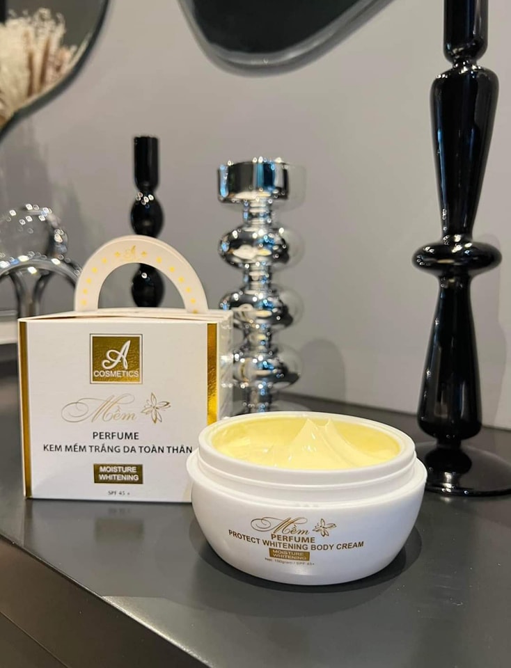 Kem Body Mềm A Cosmetics hay còn được gọi với cái tên gần gũi là Kem Body Chữ A với chất kem cải tiến xuất sắc