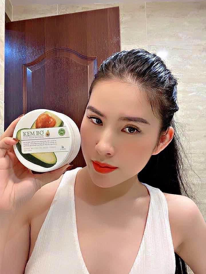 Kem Body Bơ - Lá Organic - Chỉ sau 2-3 tuần làn da sẽ cải thiện sáng mịn